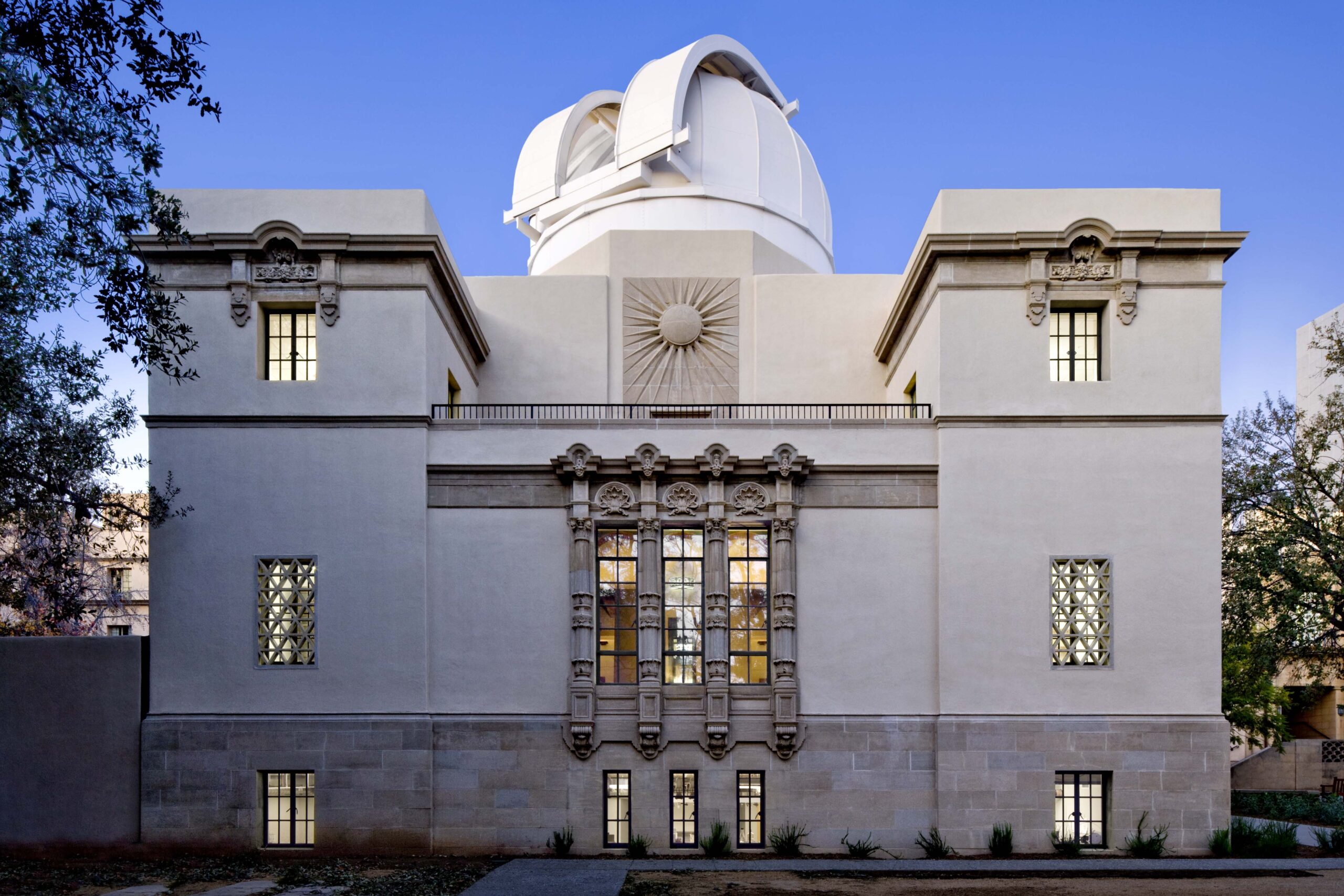 Linde + Robinson Laboratory at Caltech