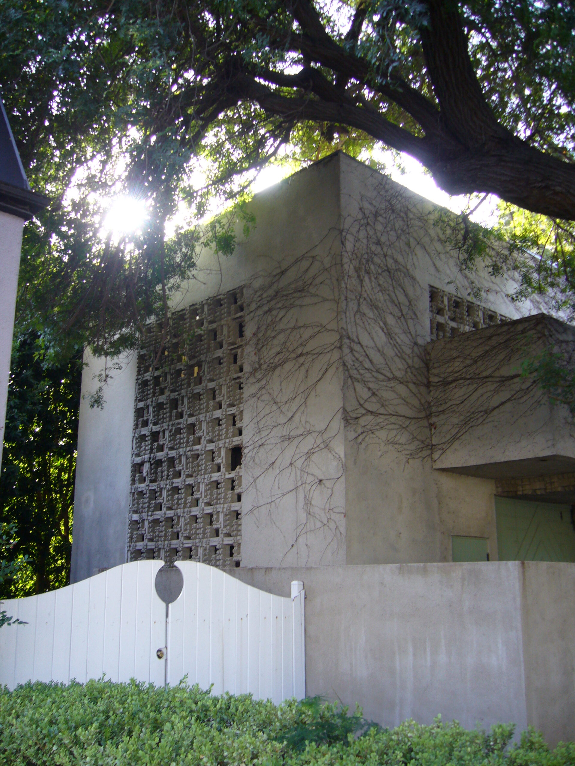 Lloyd Wright Studio-Residence