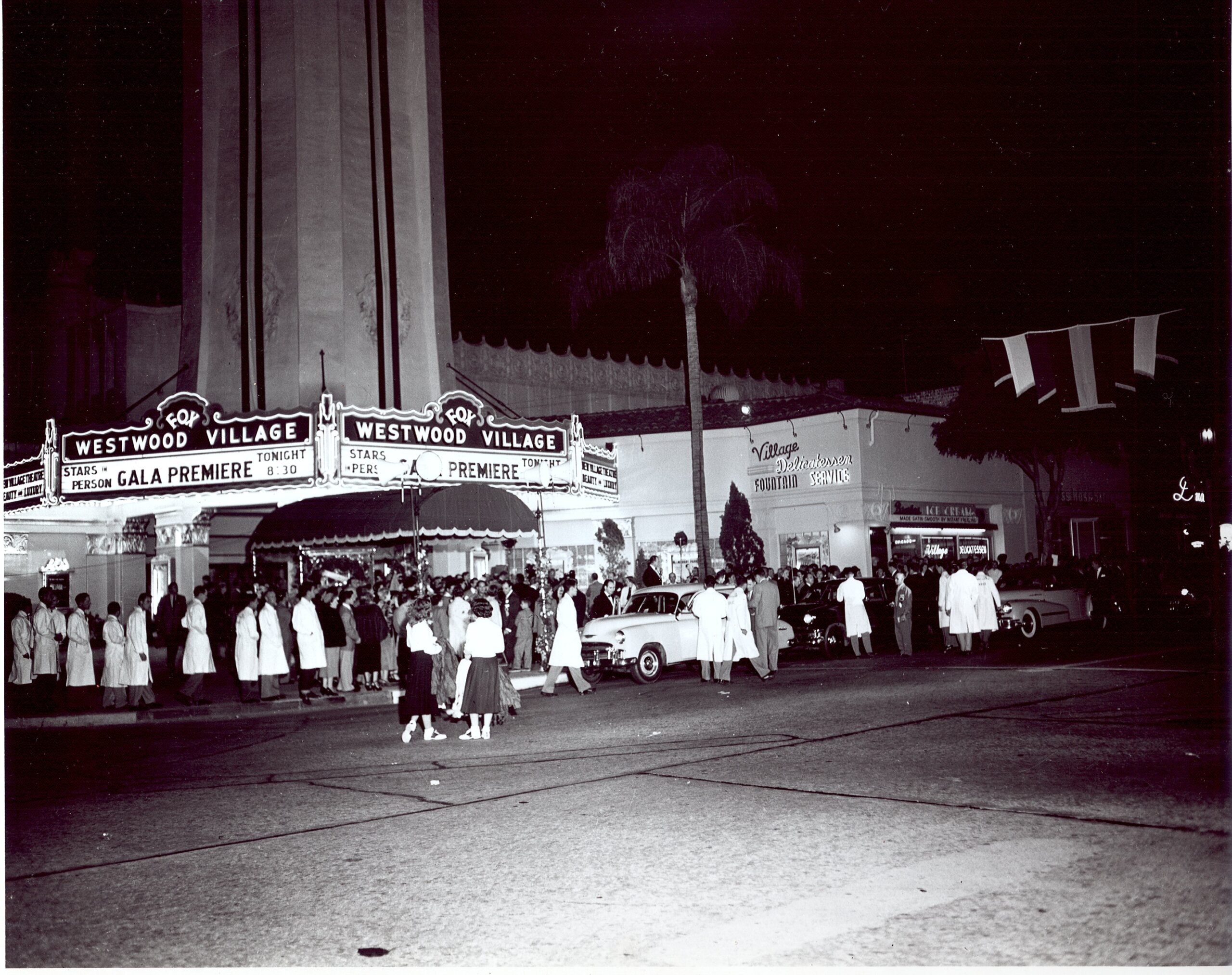 Los Angeles Theatres: Fox Westwood / Regency Village: history +