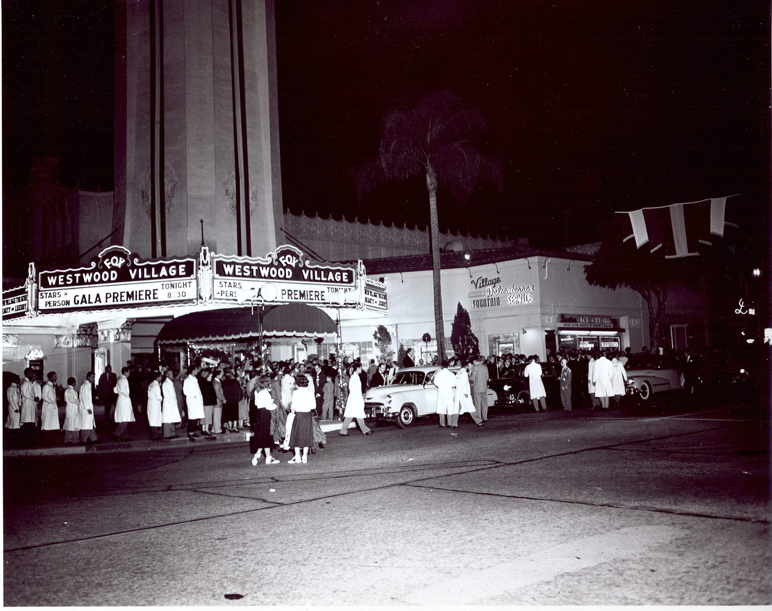 Regency Village Theatre - LA Conservancy