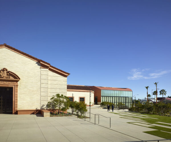 Wallis Annenberg Center for the Performing Arts