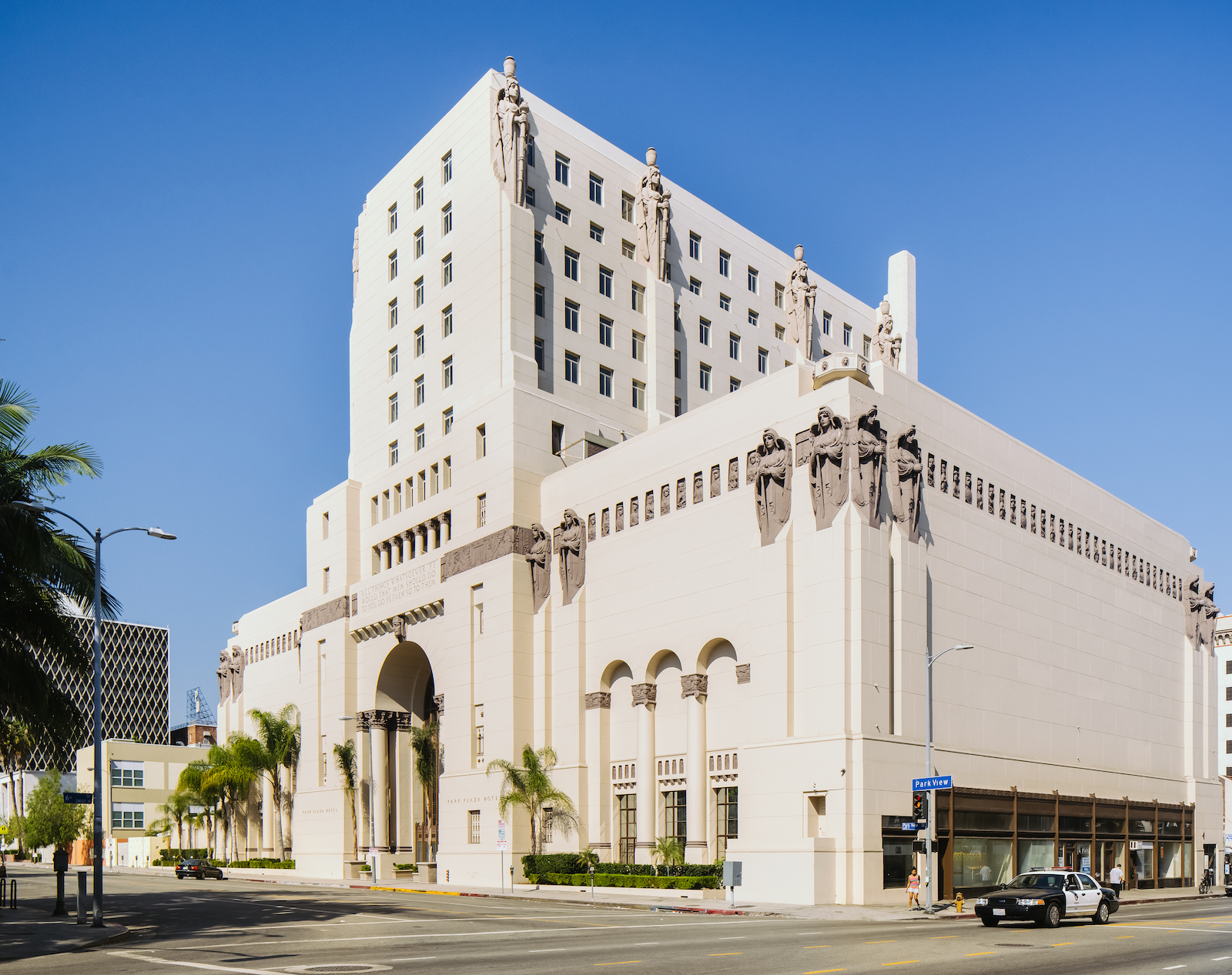 The MacArthur LA Conservancy