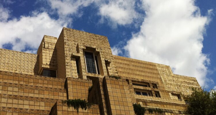 Ennis House