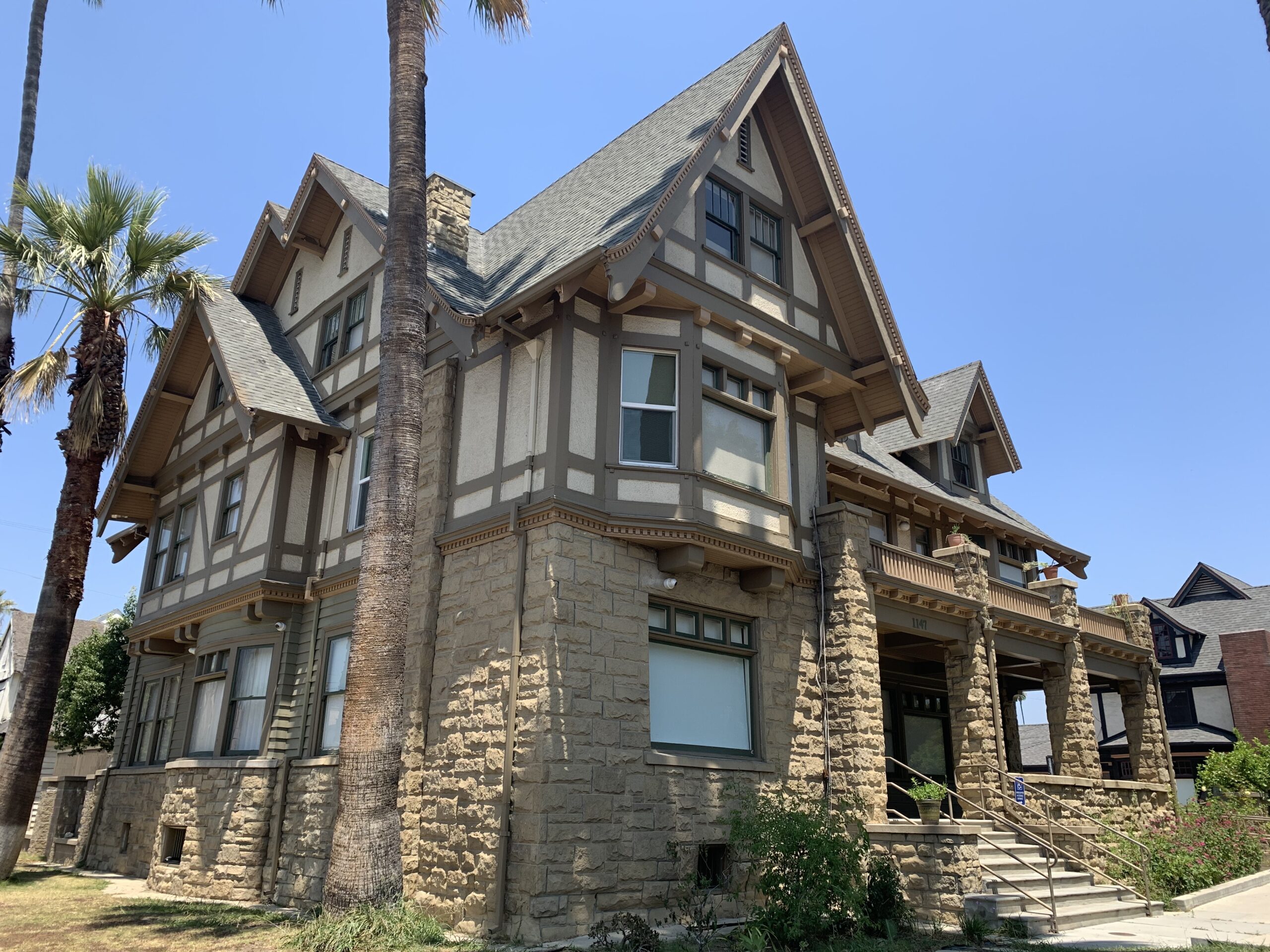 Alcoholism Center for Women - LA Conservancy