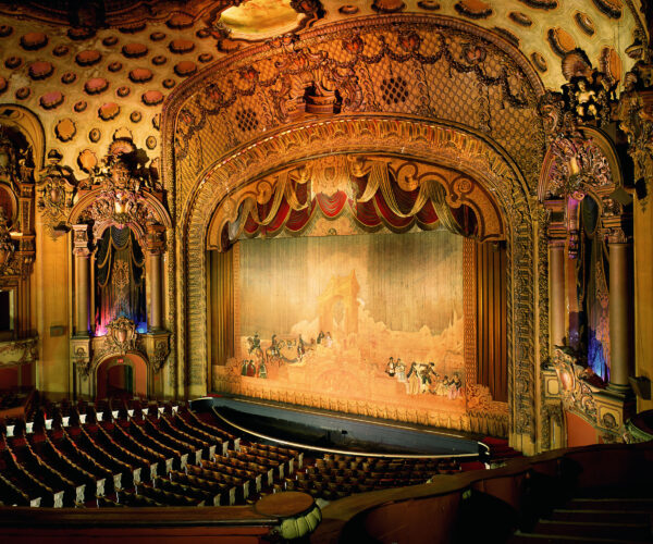 Inside the Los Angeles Theatre