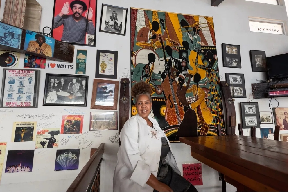 Watts Coffee House - LA Conservancy