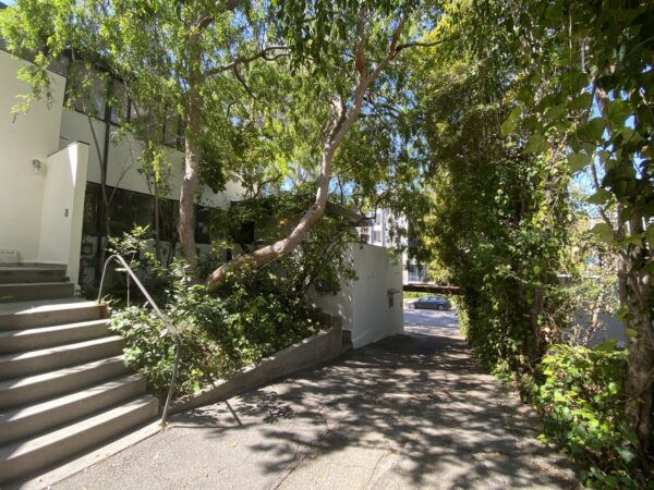 Kelton Apartment